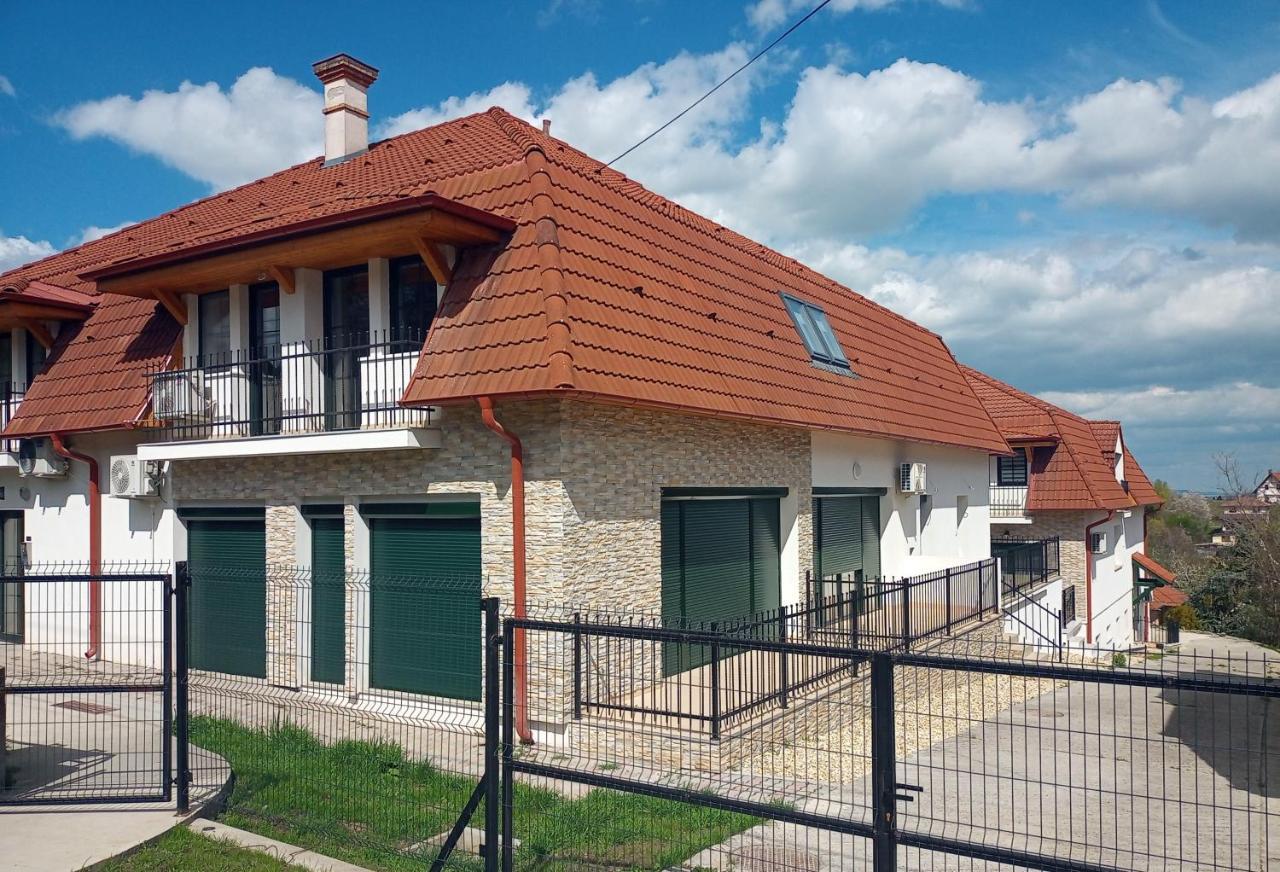 Szellorozsa Apartman Fonyód Exterior foto